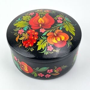 Vintage Russian Hand Painted Floral Lacquer Trinket Box Folk Art